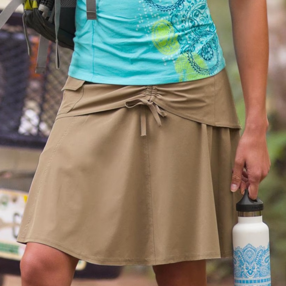 Athleta Wherever Skort Khaki Size 4